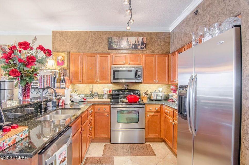 MAGNOLIA BAY CLUB T/H PH 1 - Residential