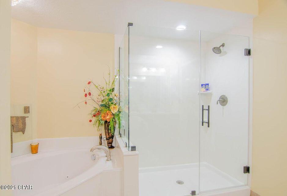 MAGNOLIA BAY CLUB T/H PH 1 - Residential