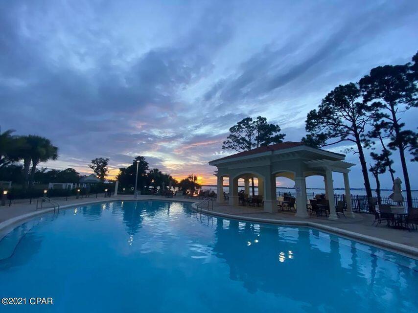 MAGNOLIA BAY CLUB T/H PH 1 - Residential