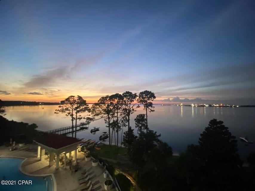 MAGNOLIA BAY CLUB T/H PH 1 - Residential