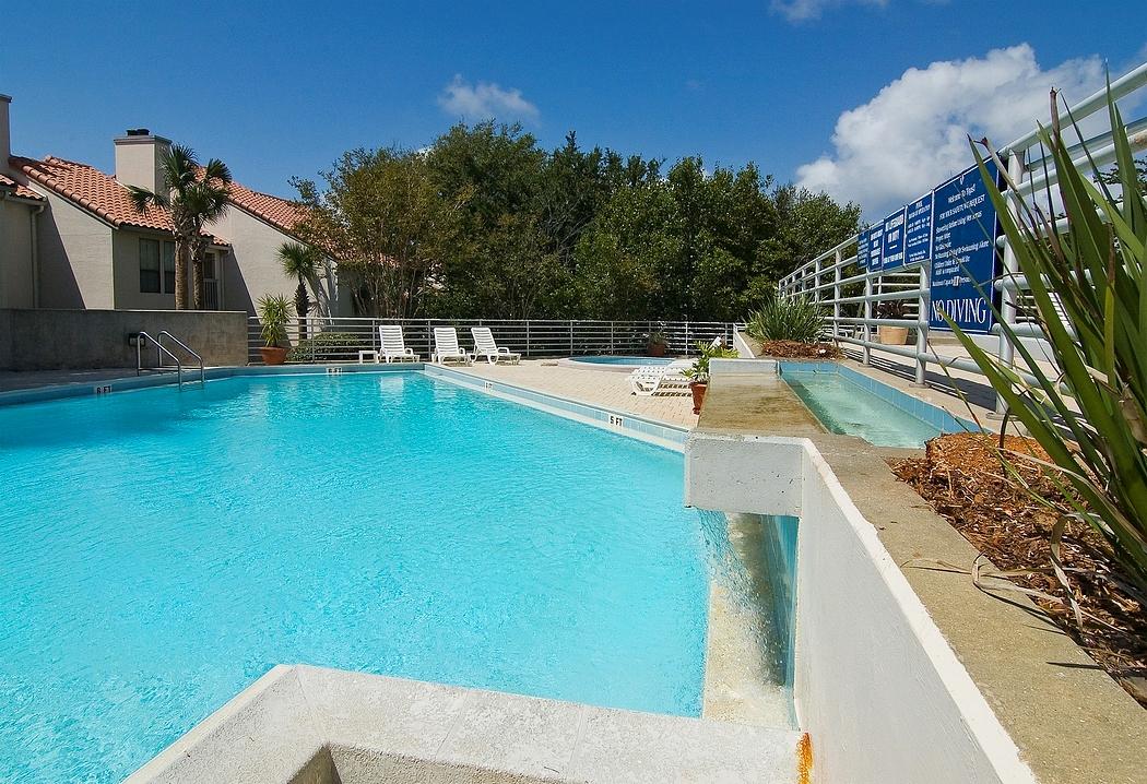 TOPS'L TENNIS VILLAGE - Residential