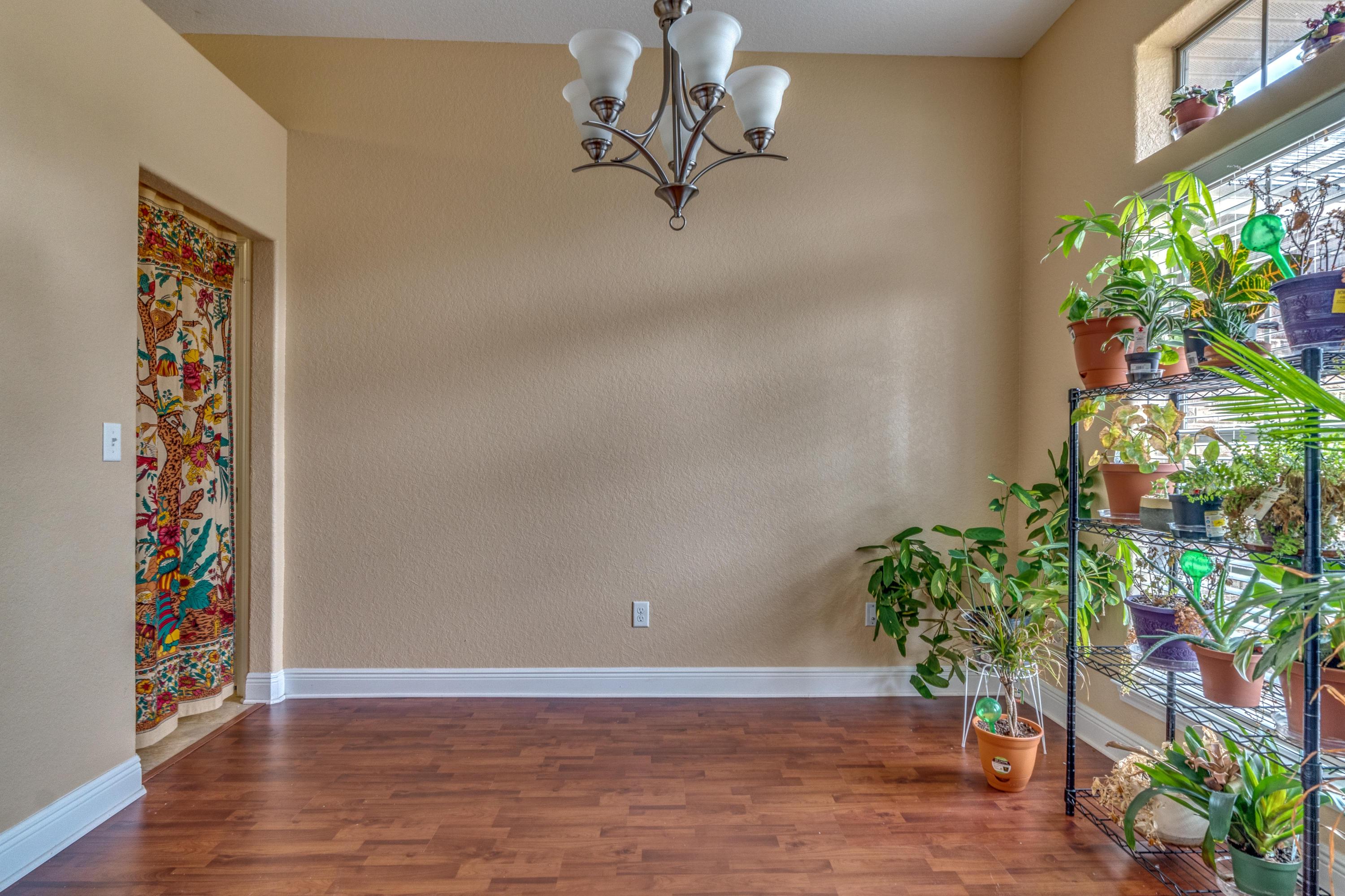 FOX VALLEY - Residential