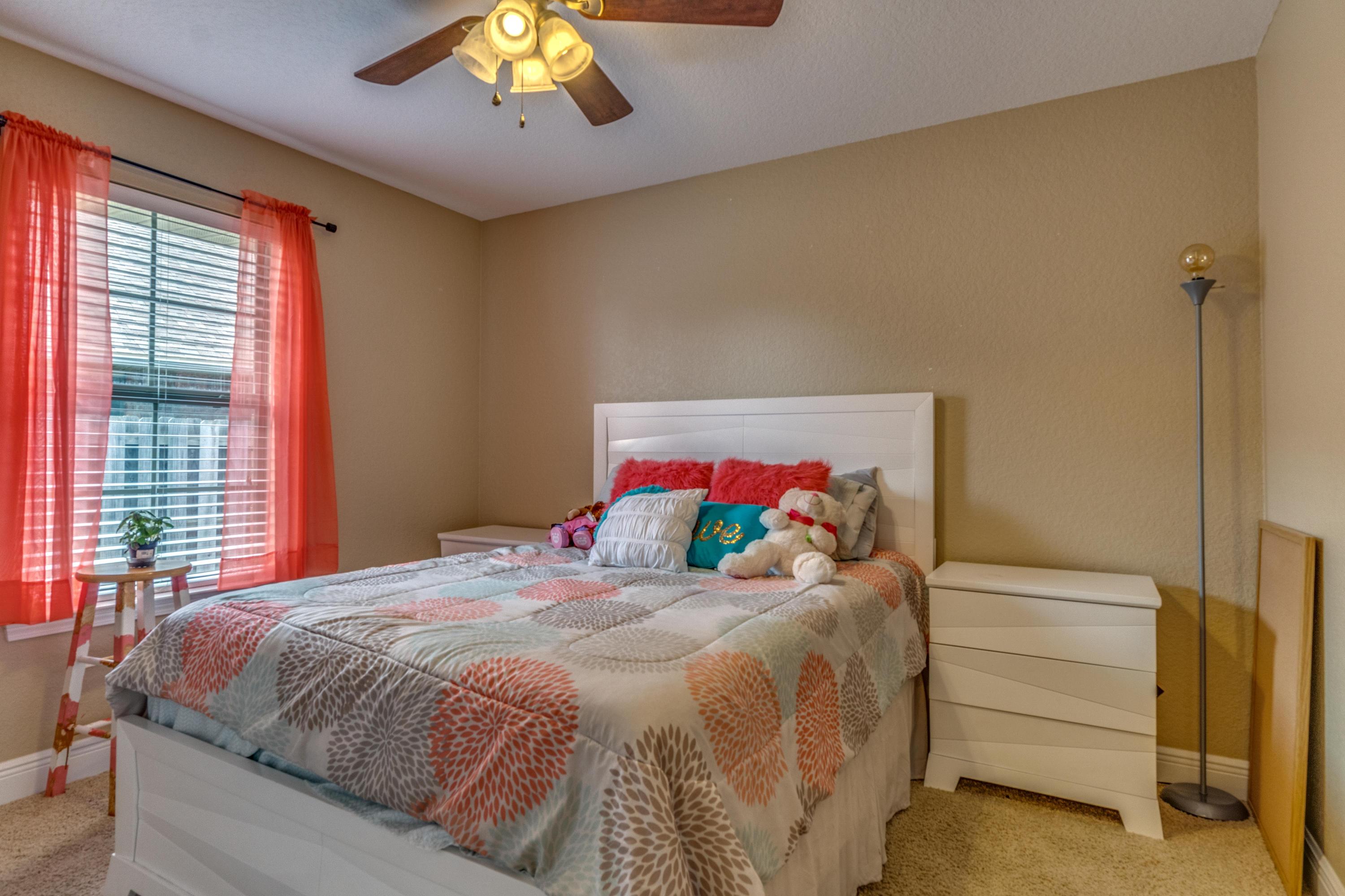 FOX VALLEY - Residential