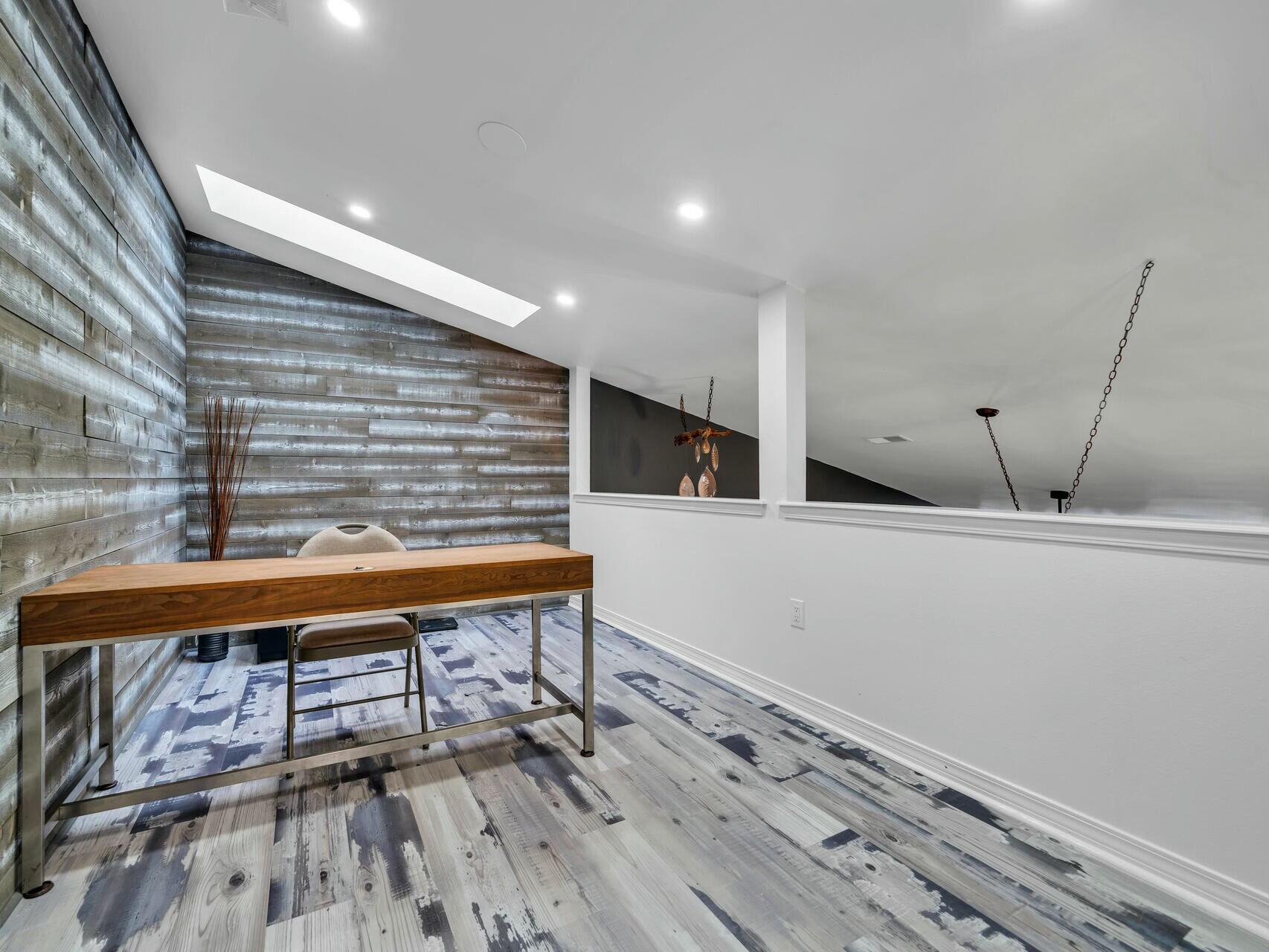 ESCADA - Residential