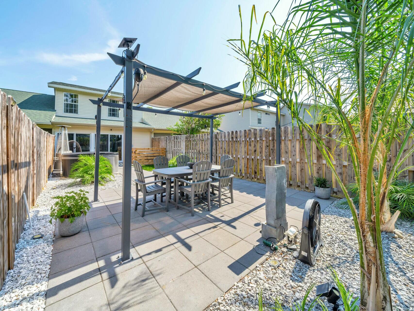 ESCADA - Residential