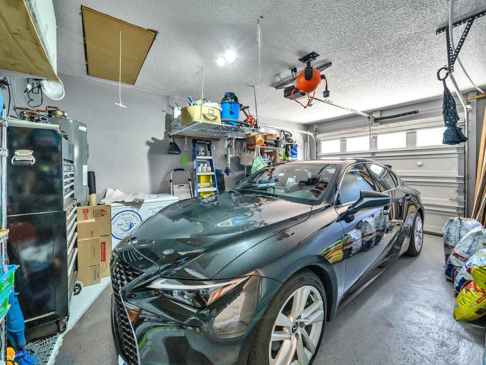 ESCADA - Residential