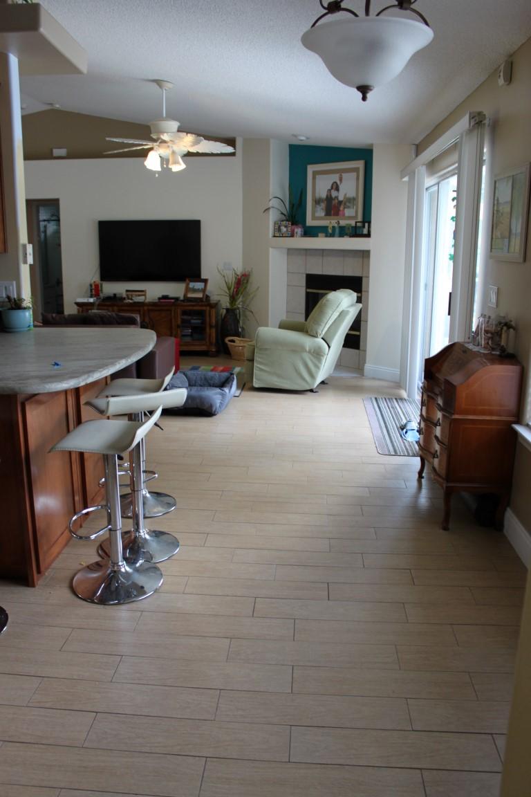 HOLLEY BY THE SEA - Residential