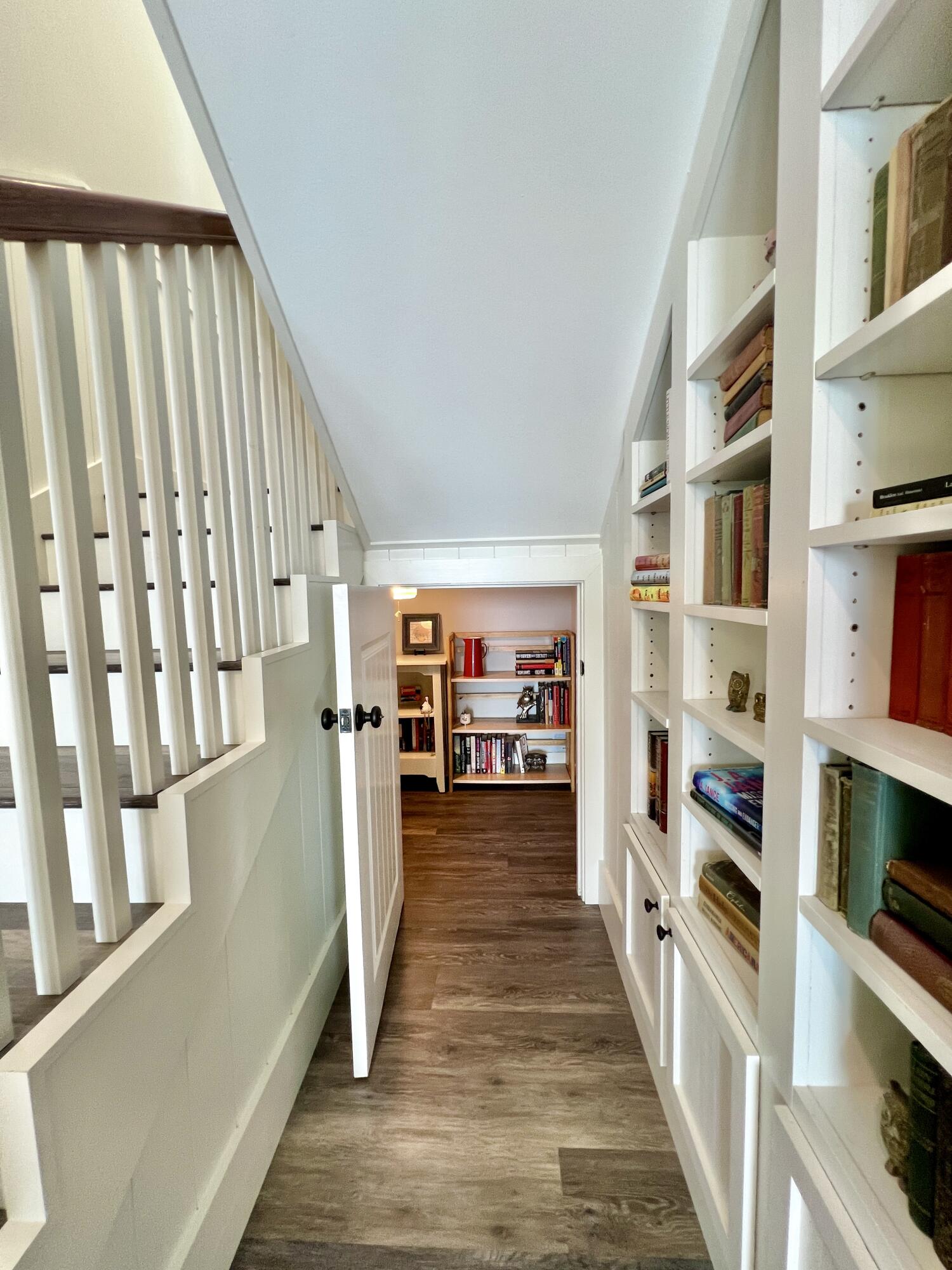 LAKE HOLLEY ESTATES - Residential