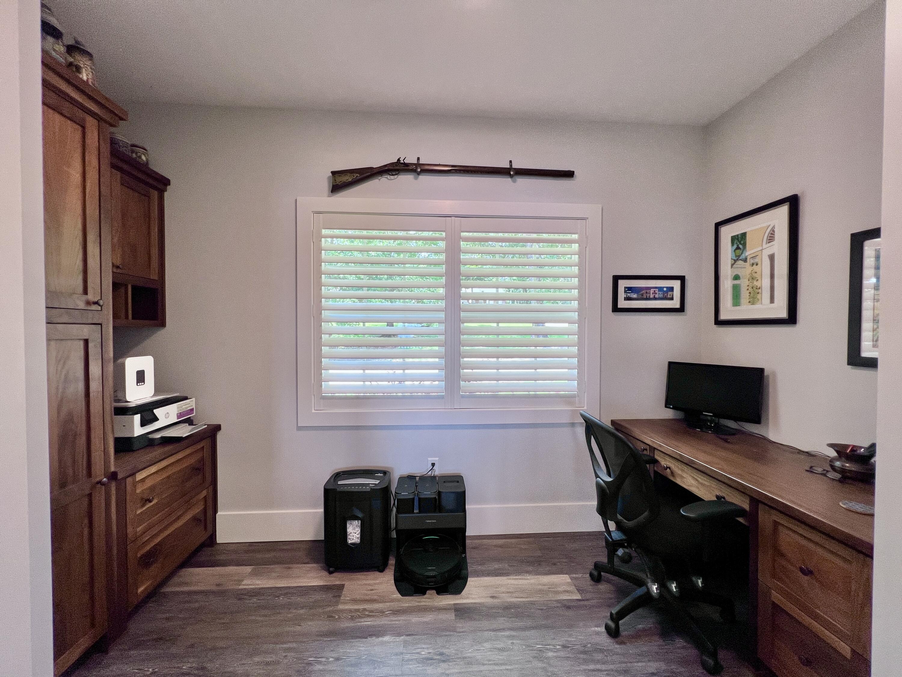 LAKE HOLLEY ESTATES - Residential