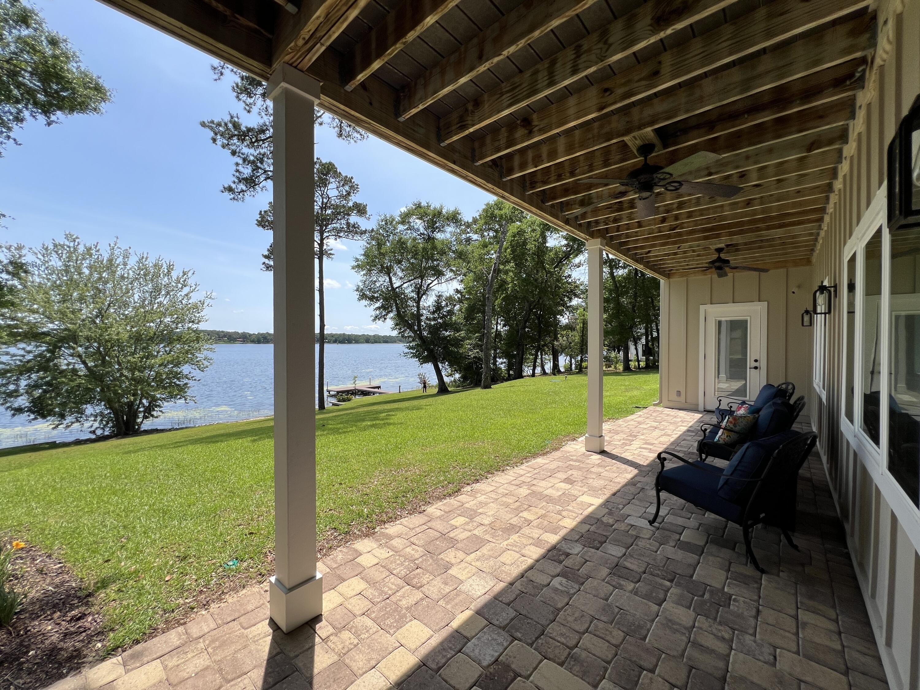 LAKE HOLLEY ESTATES - Residential