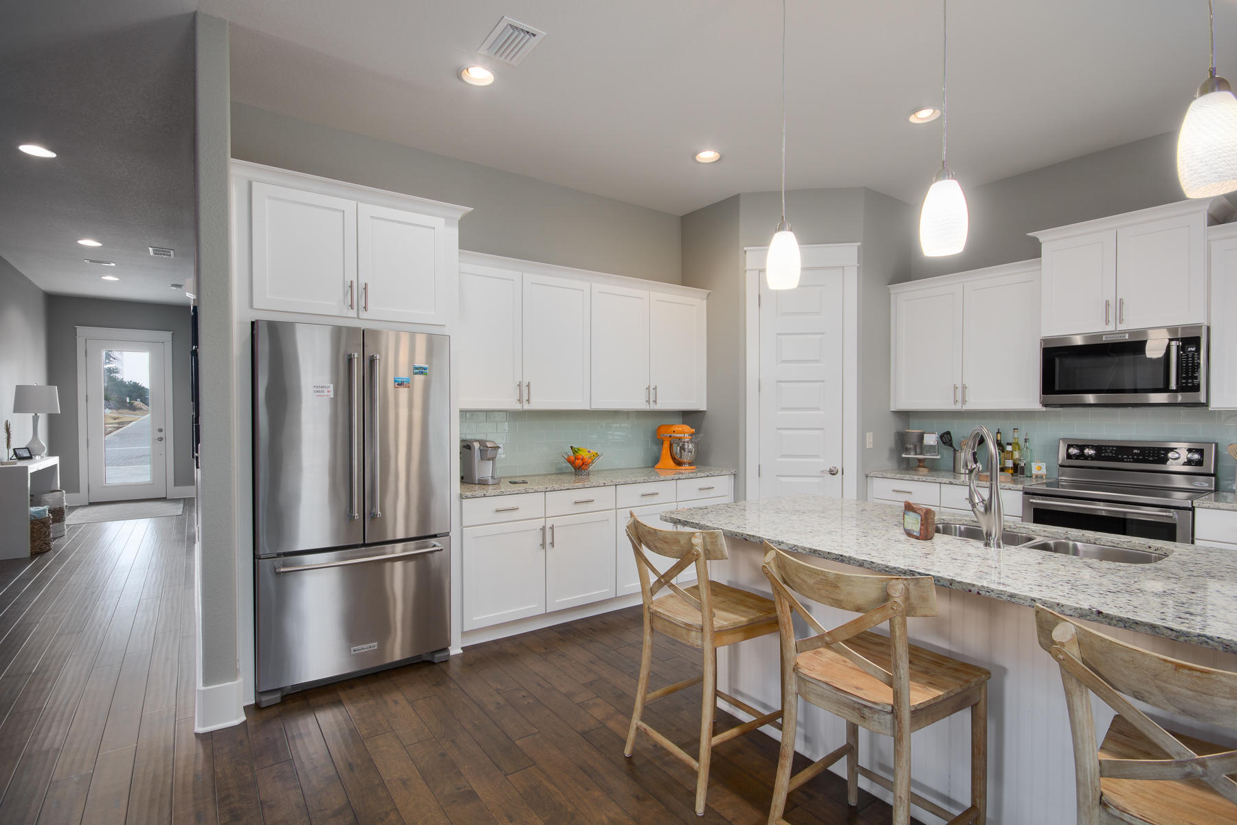 FRANGISTA BEACH 2ND ADDN - Residential