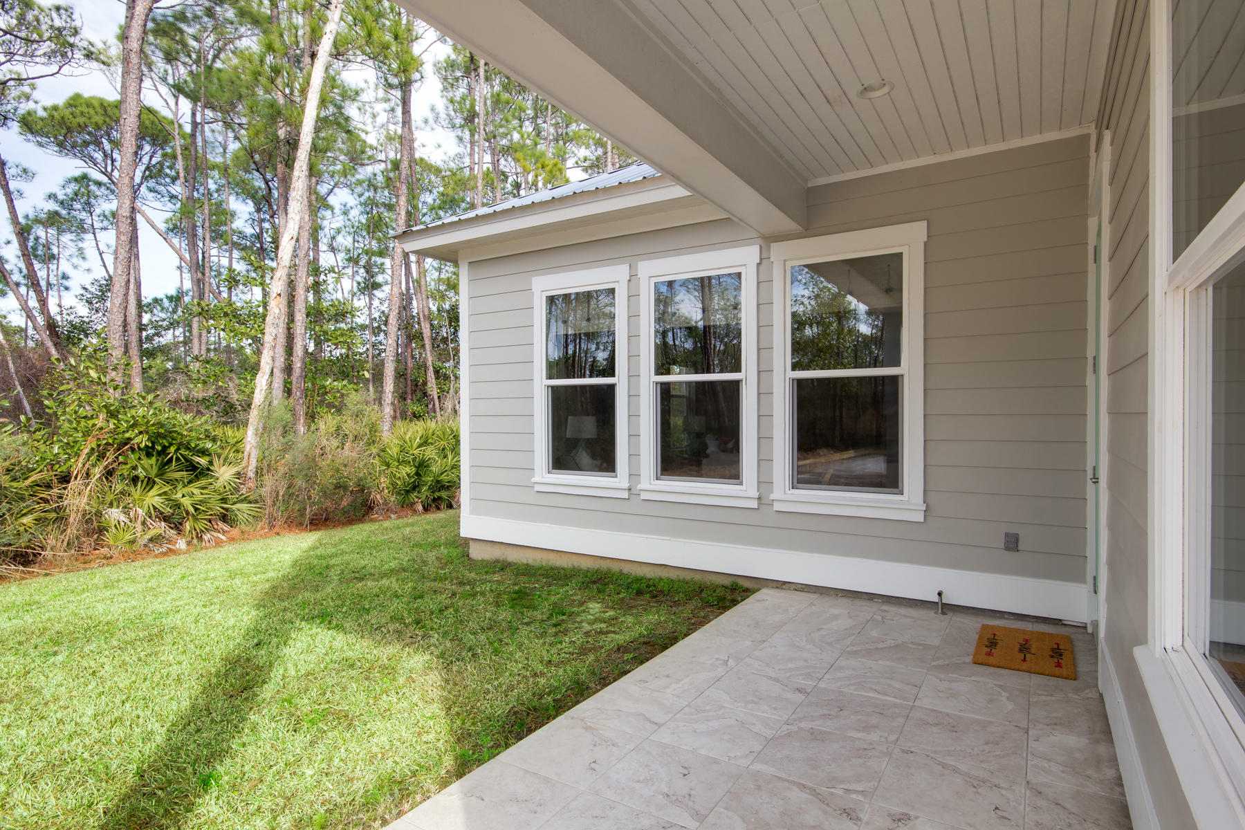 FRANGISTA BEACH 2ND ADDN - Residential