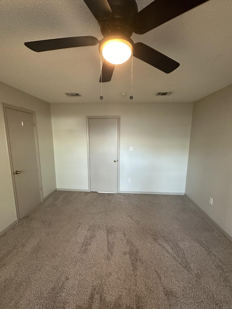 EAST BAY RIVER ESTATES 2ND ADDN - Residential Lease