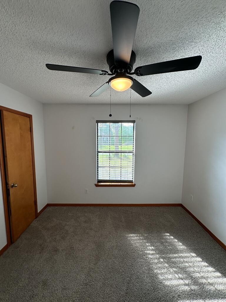 EAST BAY RIVER ESTATES 2ND ADDN - Residential Lease