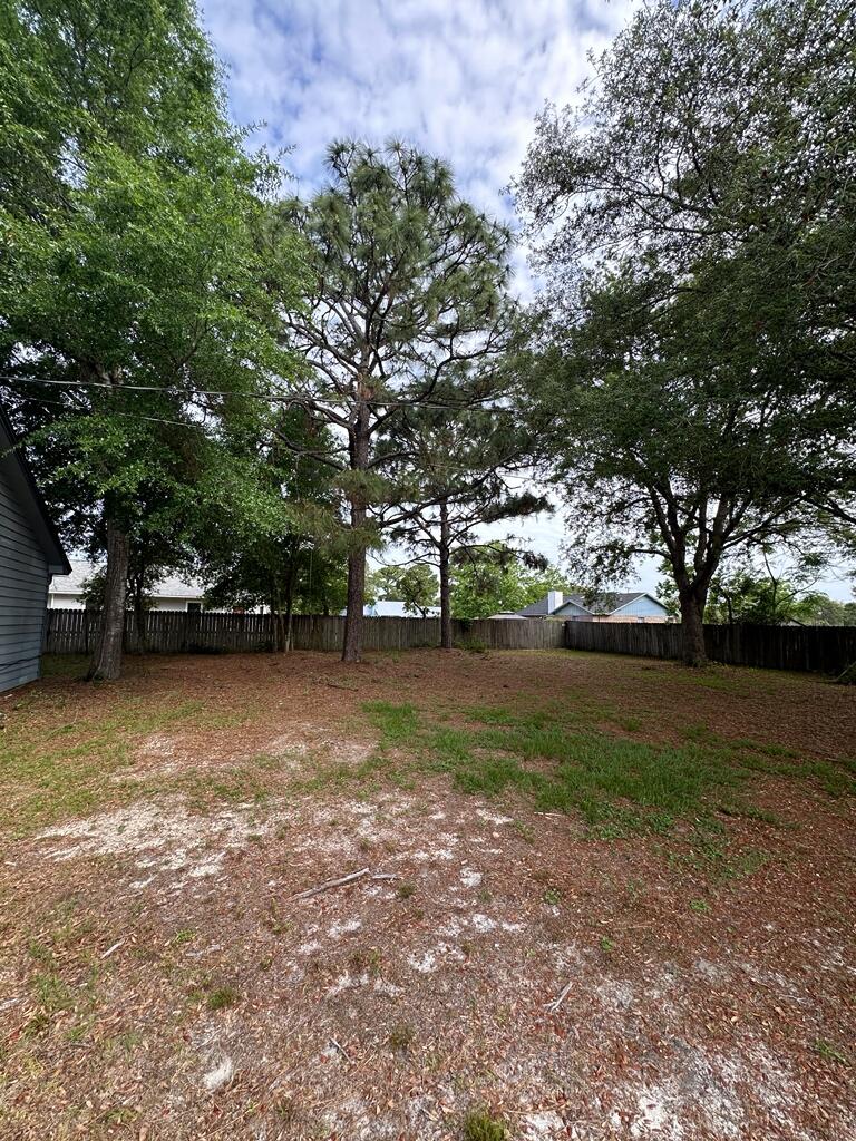 EAST BAY RIVER ESTATES 2ND ADDN - Residential Lease