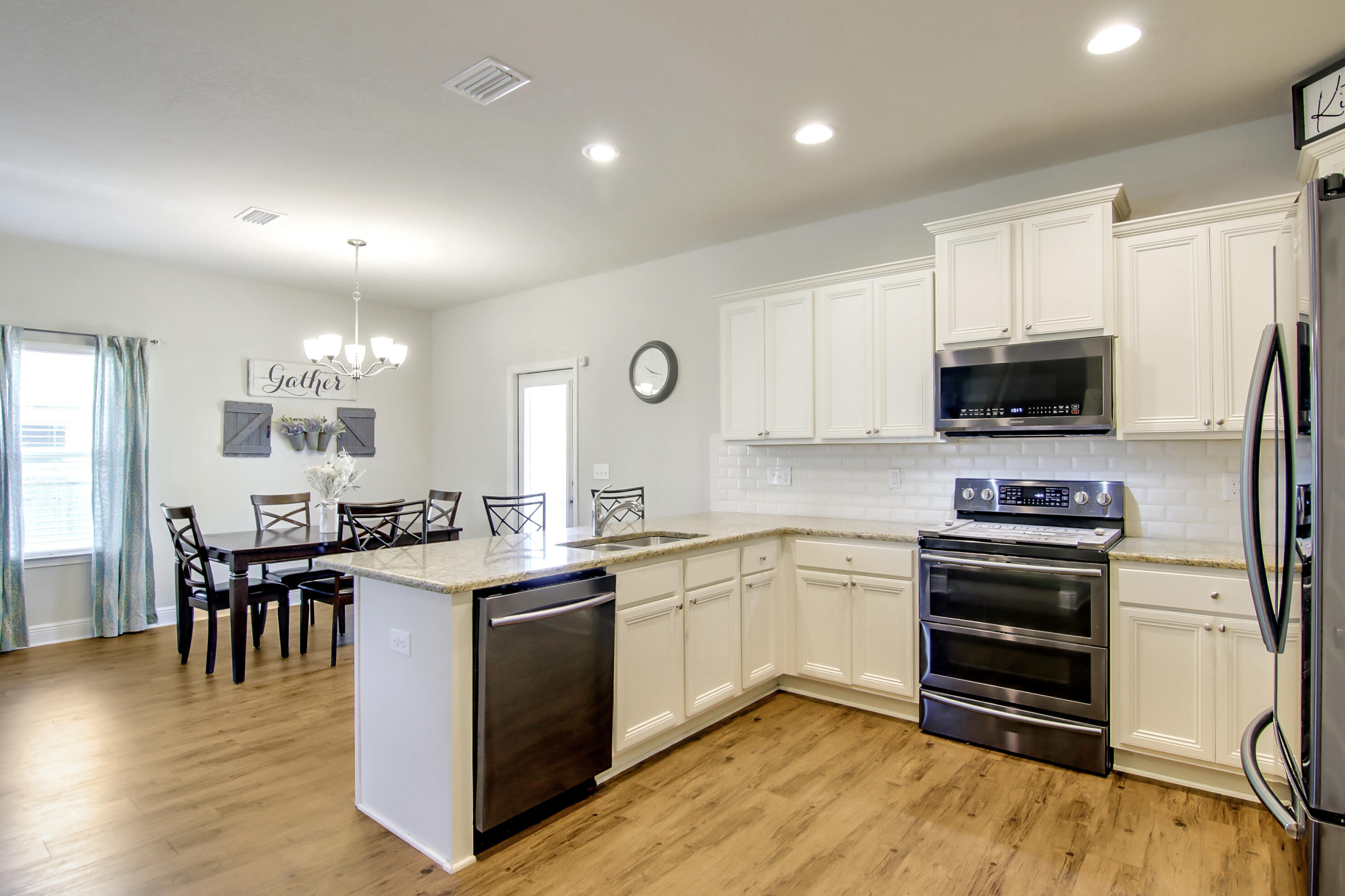 TREASURE ISLE ESTATES - Residential