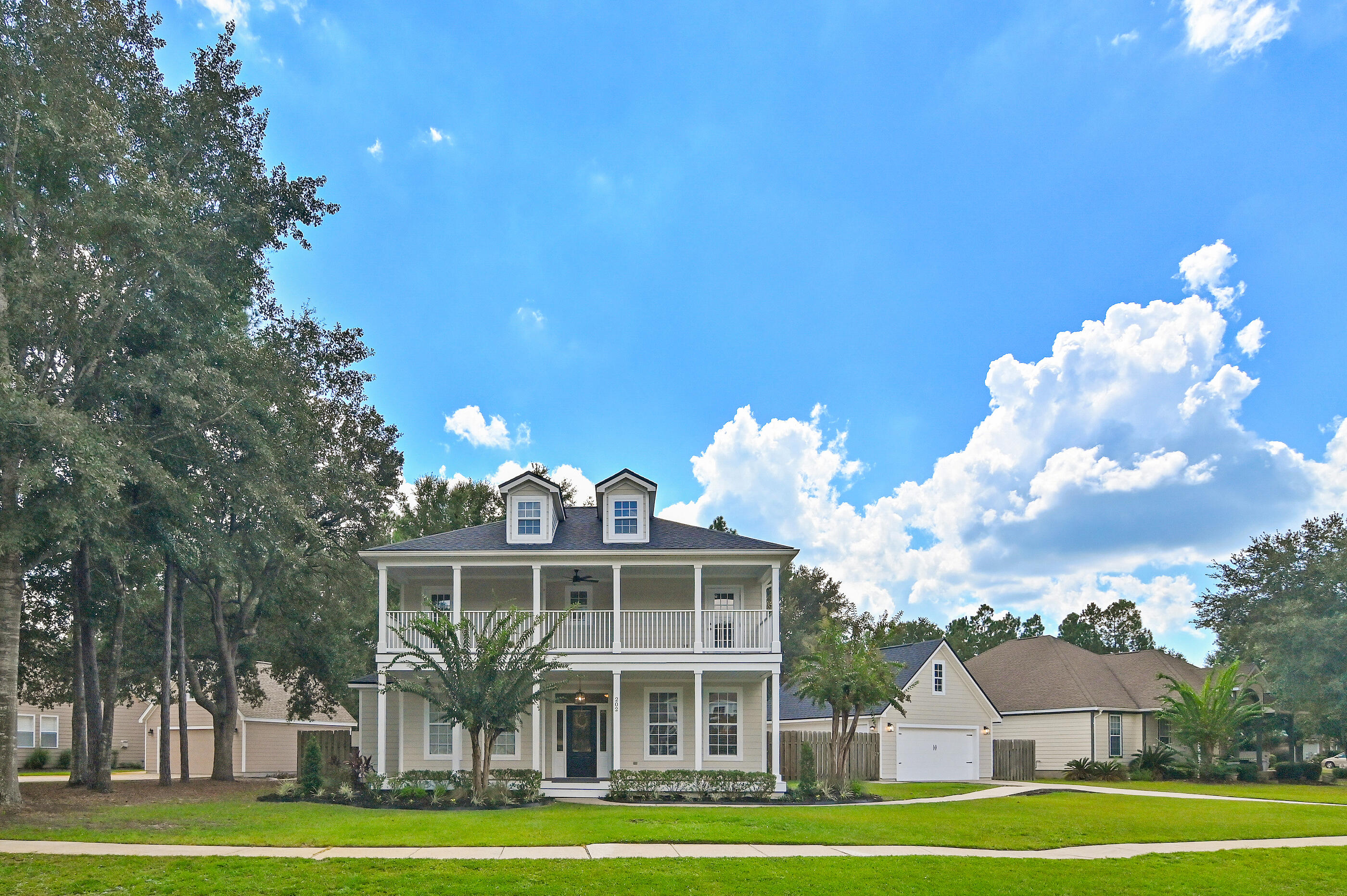 HAMMOCK BAY - Residential