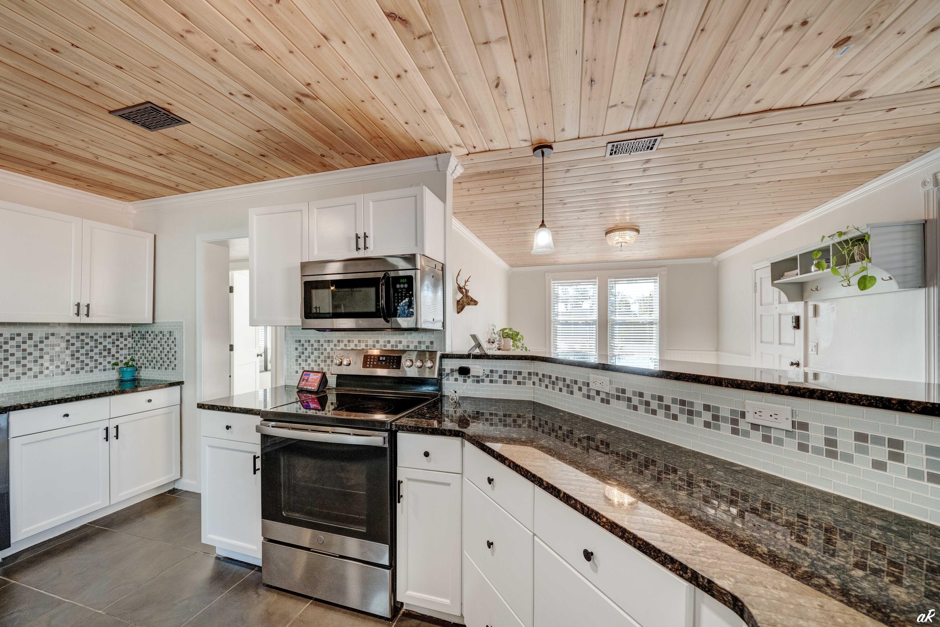 SUDDUTH POINT - Residential