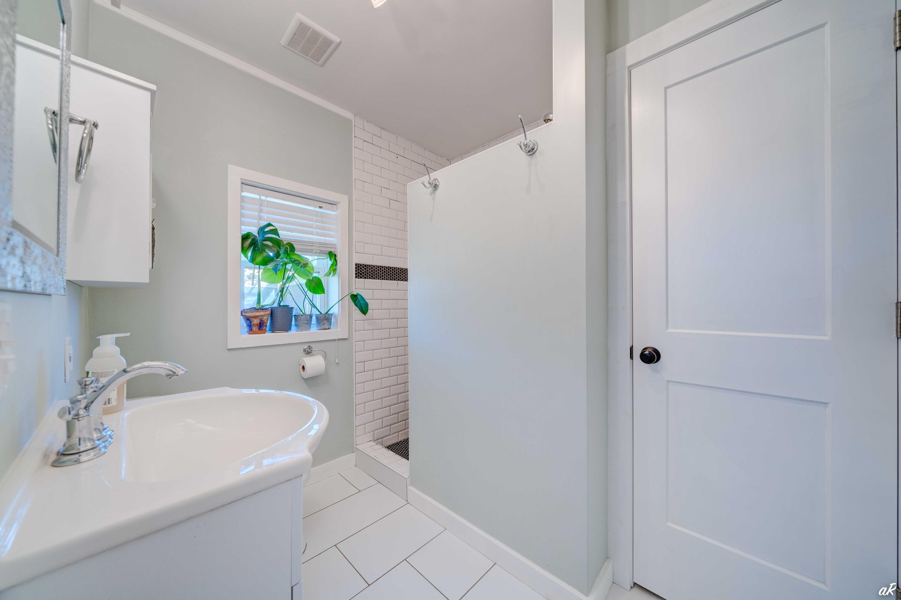 SUDDUTH POINT - Residential