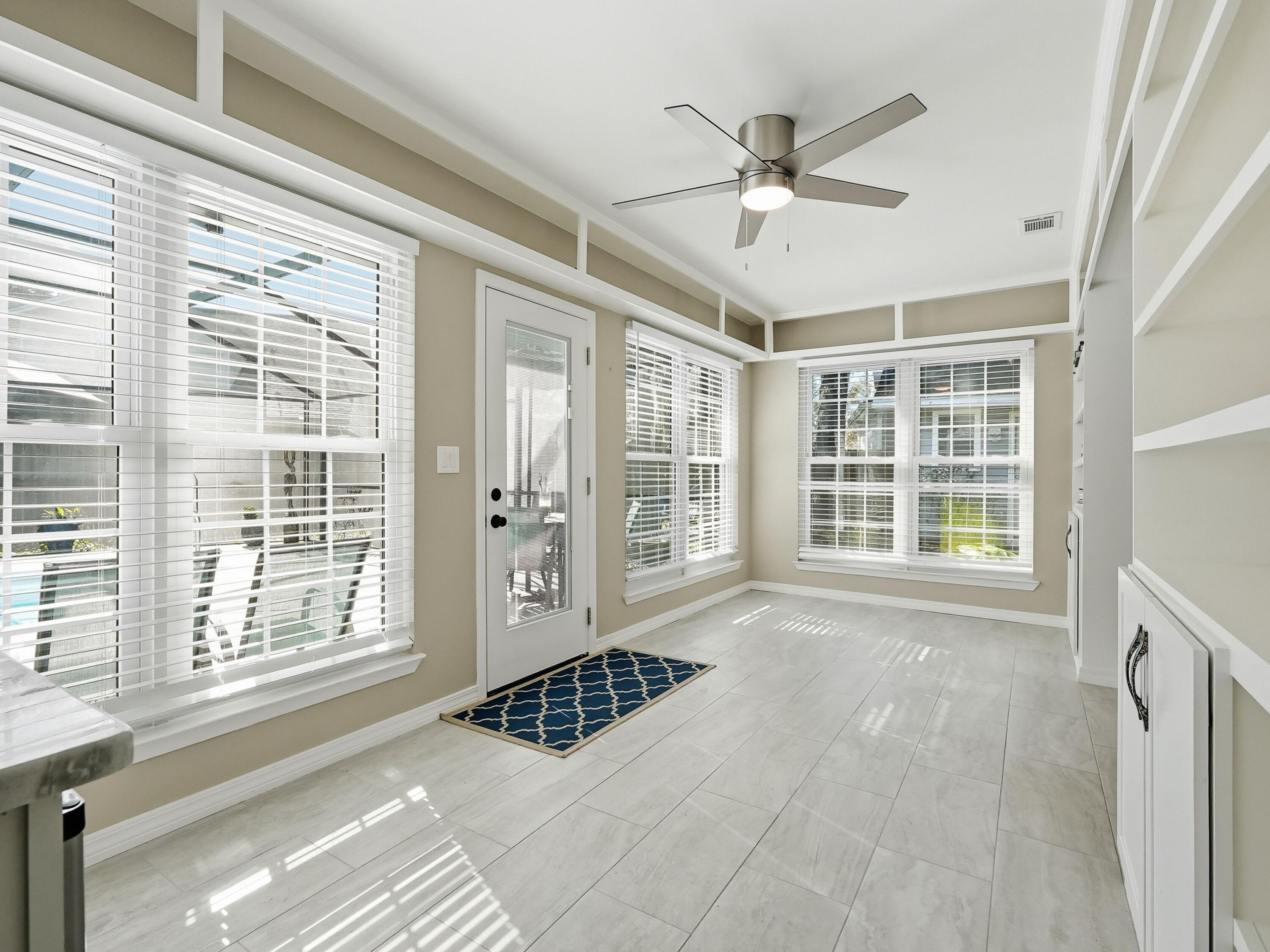 INDIAN SHORES PH 1 - Residential