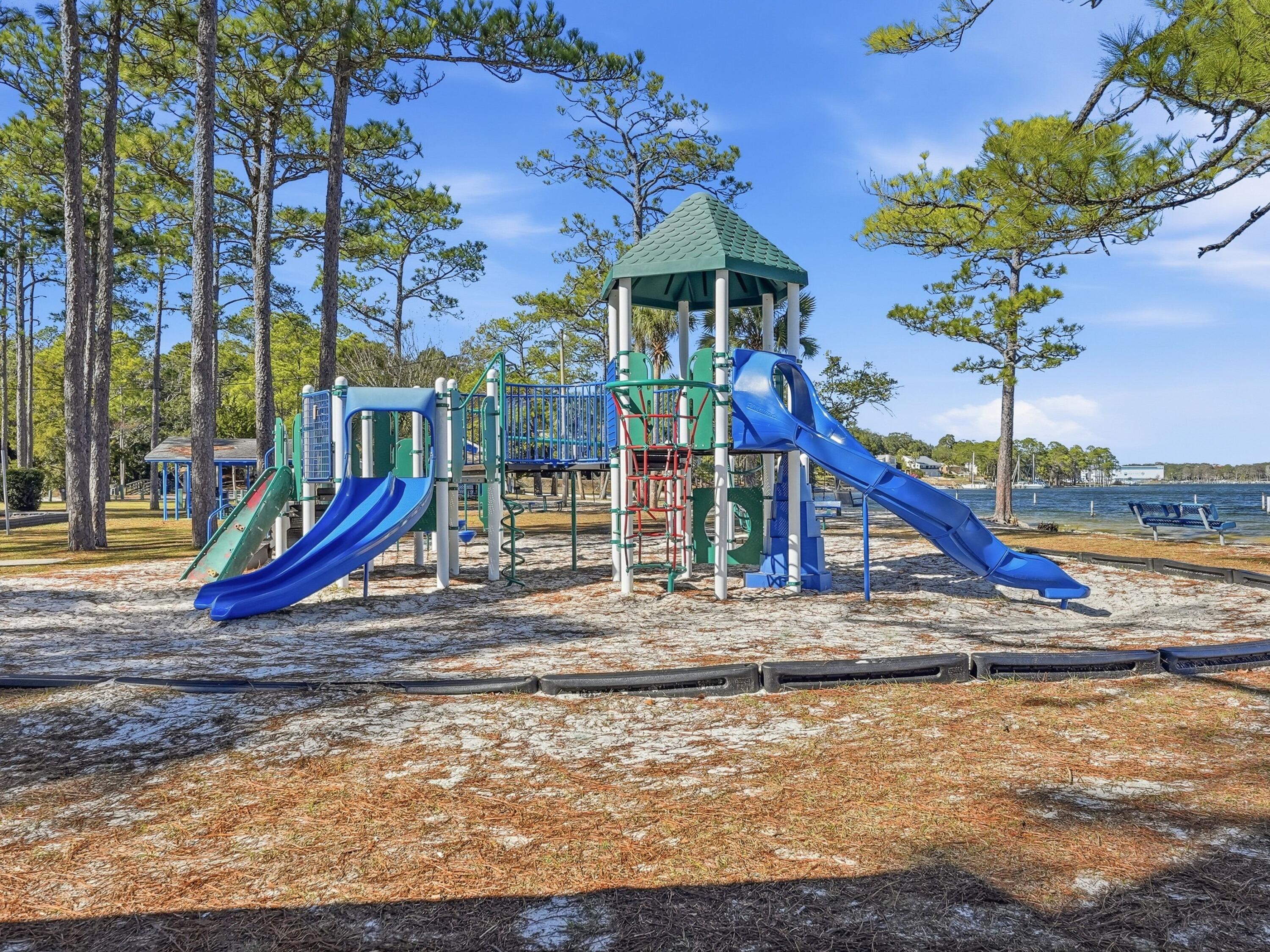 INDIAN SHORES PH 1 - Residential