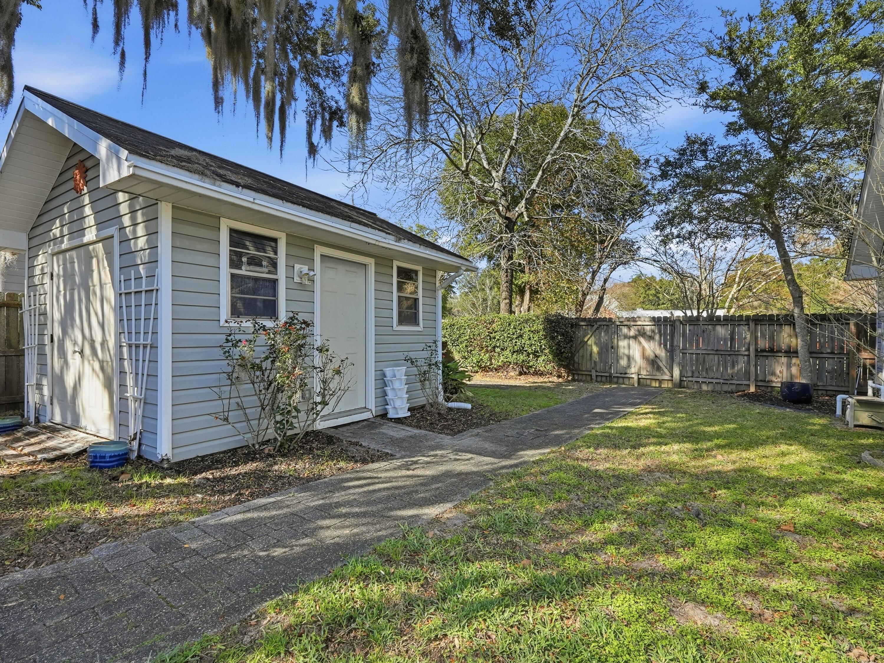 INDIAN SHORES PH 1 - Residential