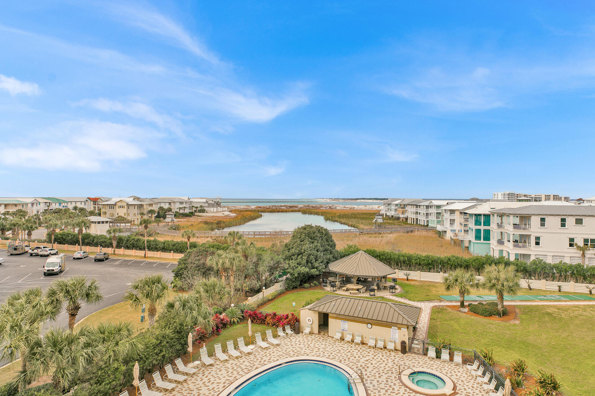 ISLANDER CONDO PH 2 - Residential