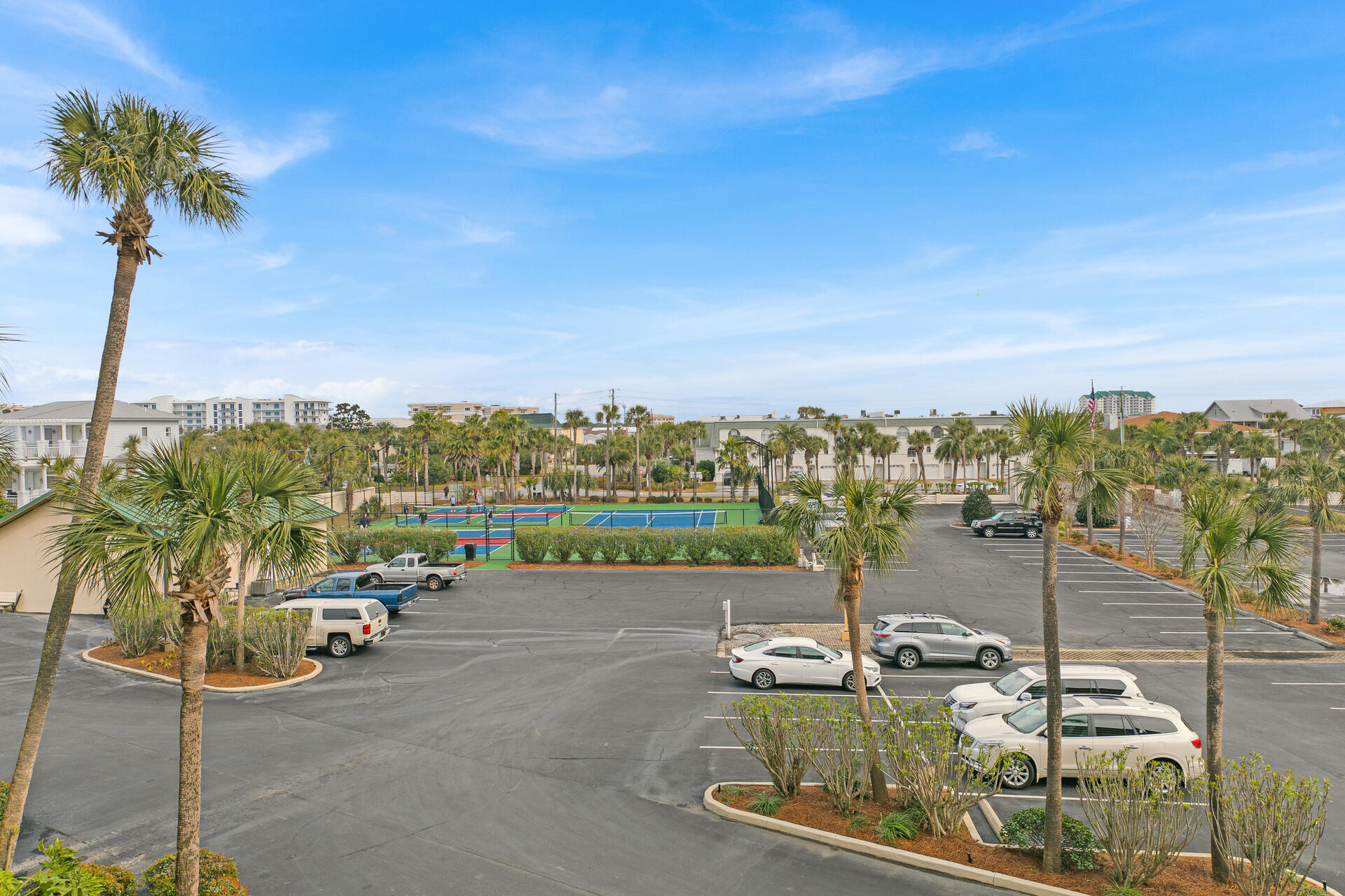 ISLANDER CONDO PH 2 - Residential