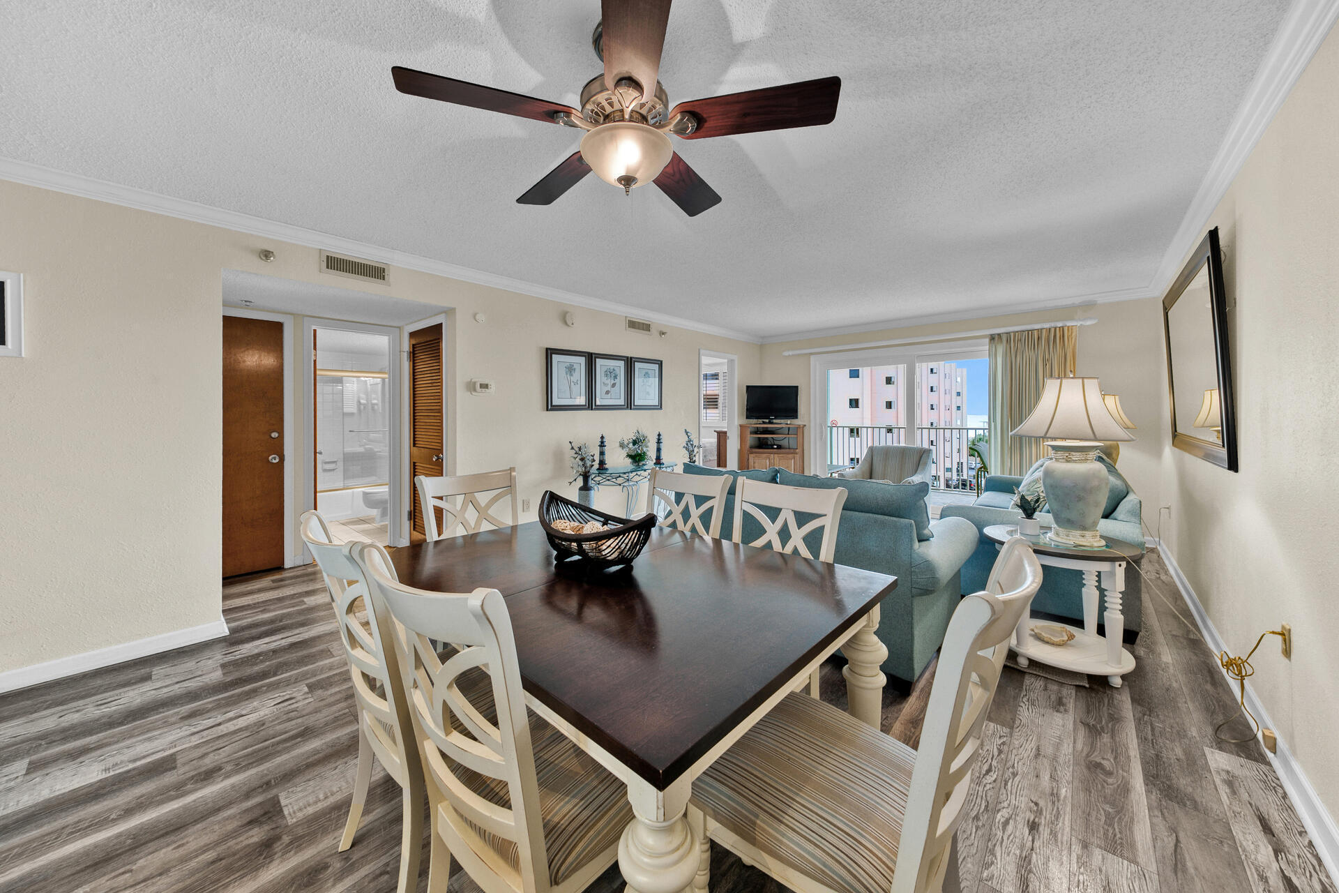 ISLANDER CONDO PH 2 - Residential