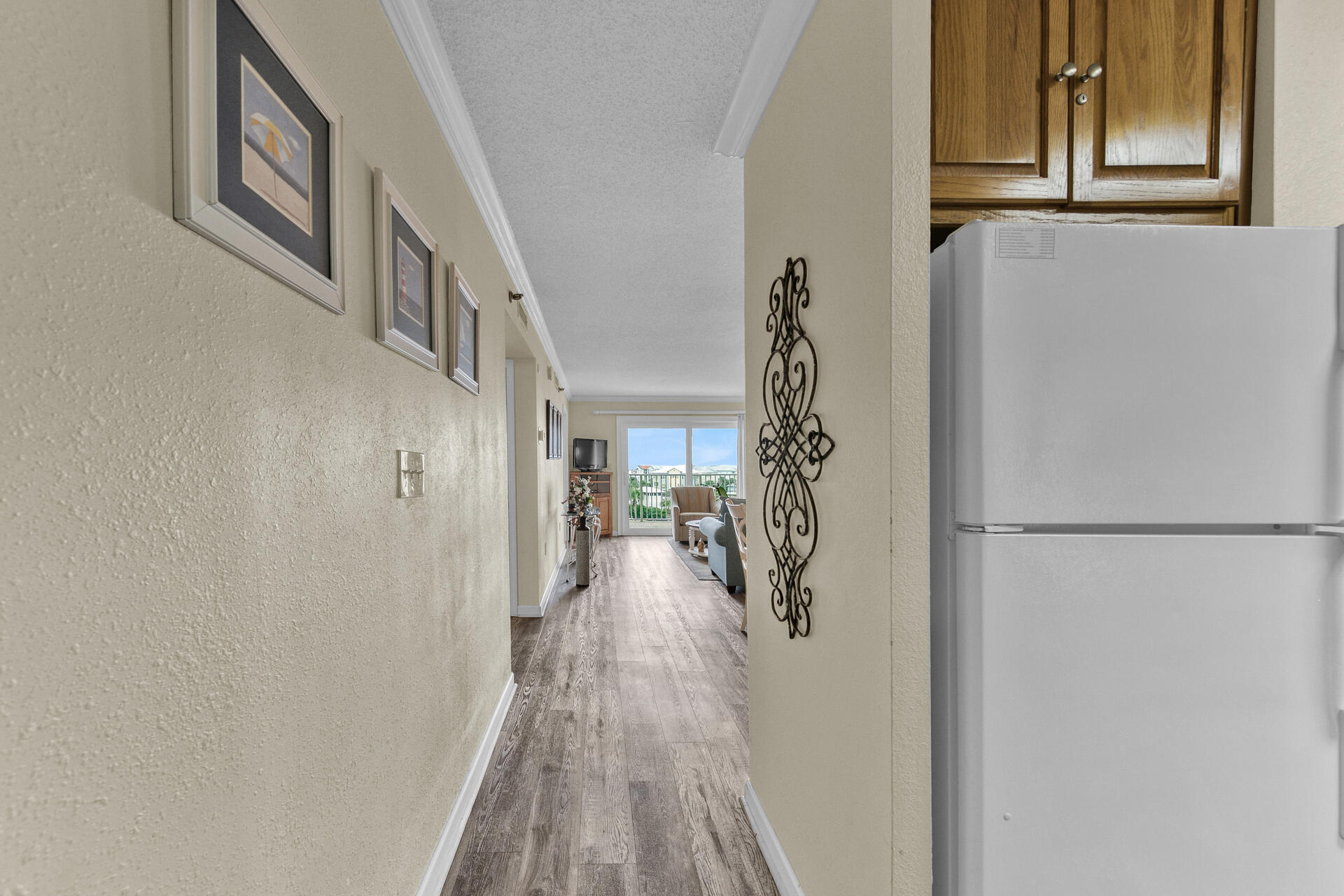 ISLANDER CONDO PH 2 - Residential