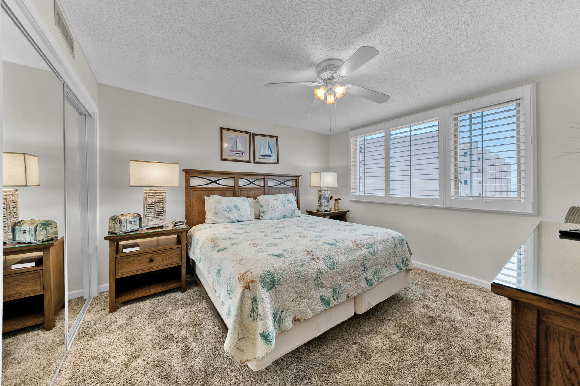 ISLANDER CONDO PH 2 - Residential