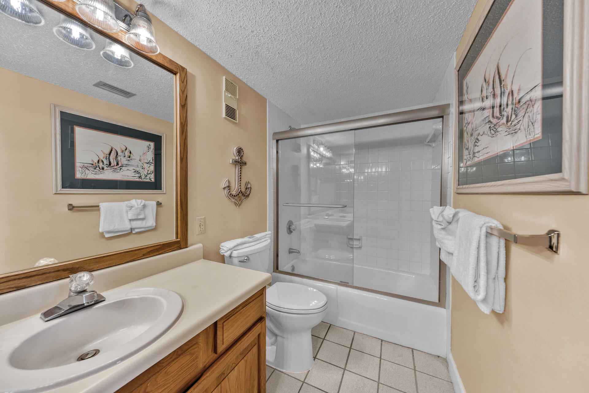 ISLANDER CONDO PH 2 - Residential