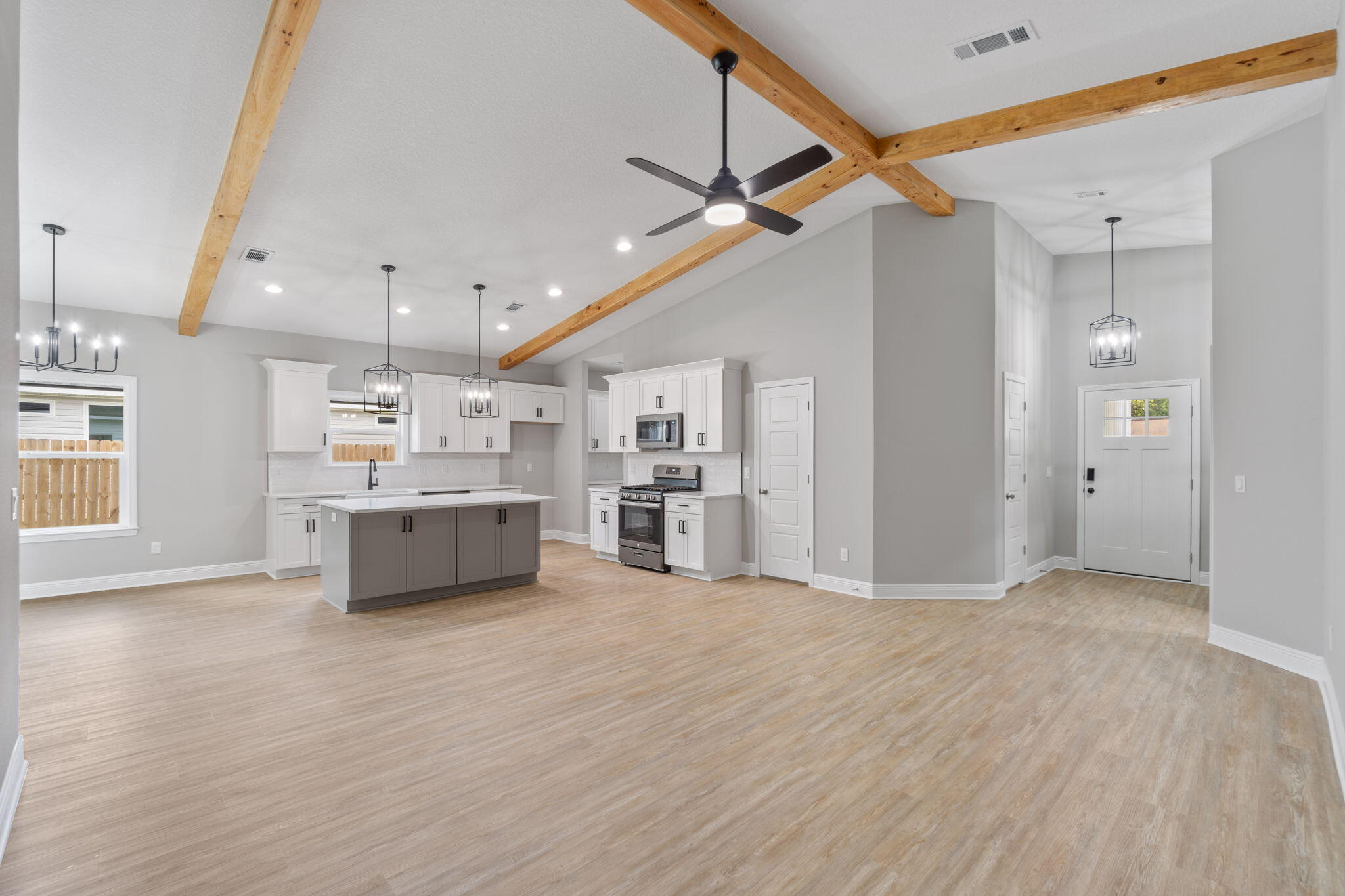 Madelyn Woods - Residential