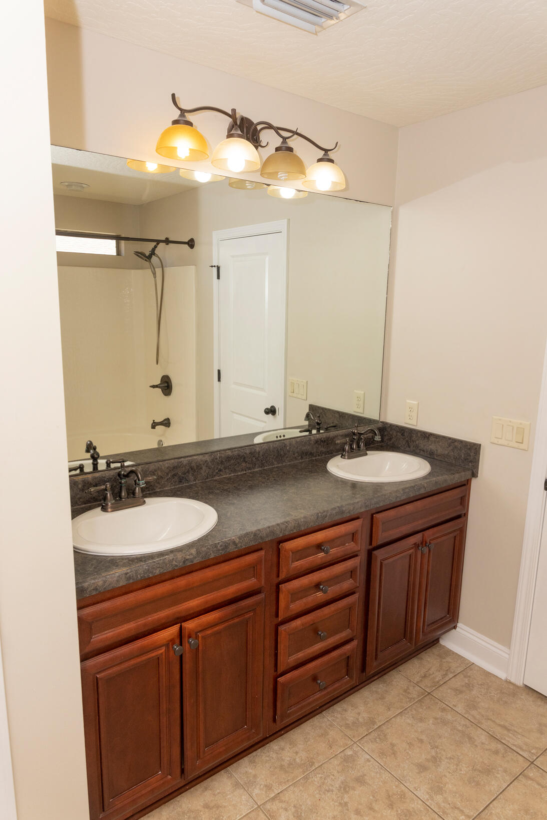 COTTAGES AT EAST RIVER - Residential