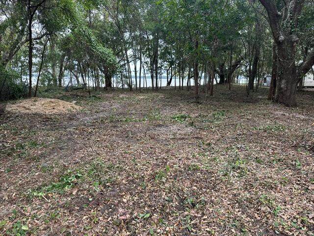 OAK HARBOUR LOT 3 AS DES IN OR 987 PG 190 - Land