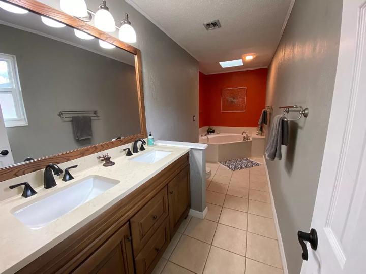 TANGLEWOOD S/D 1ST ADDN - Residential