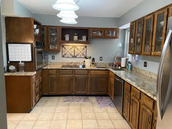 TANGLEWOOD S/D 1ST ADDN - Residential