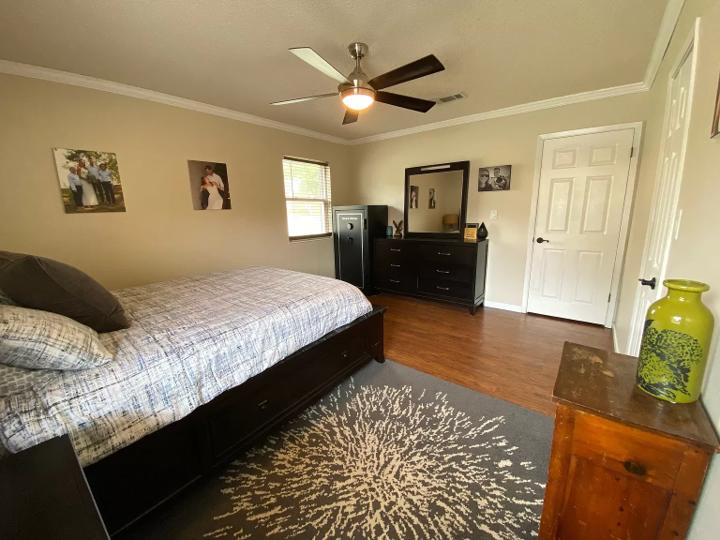 TANGLEWOOD S/D 1ST ADDN - Residential