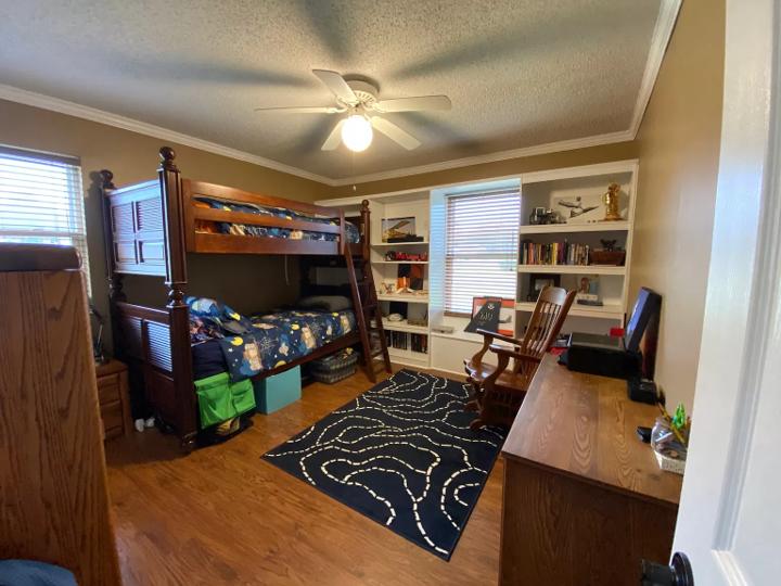 TANGLEWOOD S/D 1ST ADDN - Residential