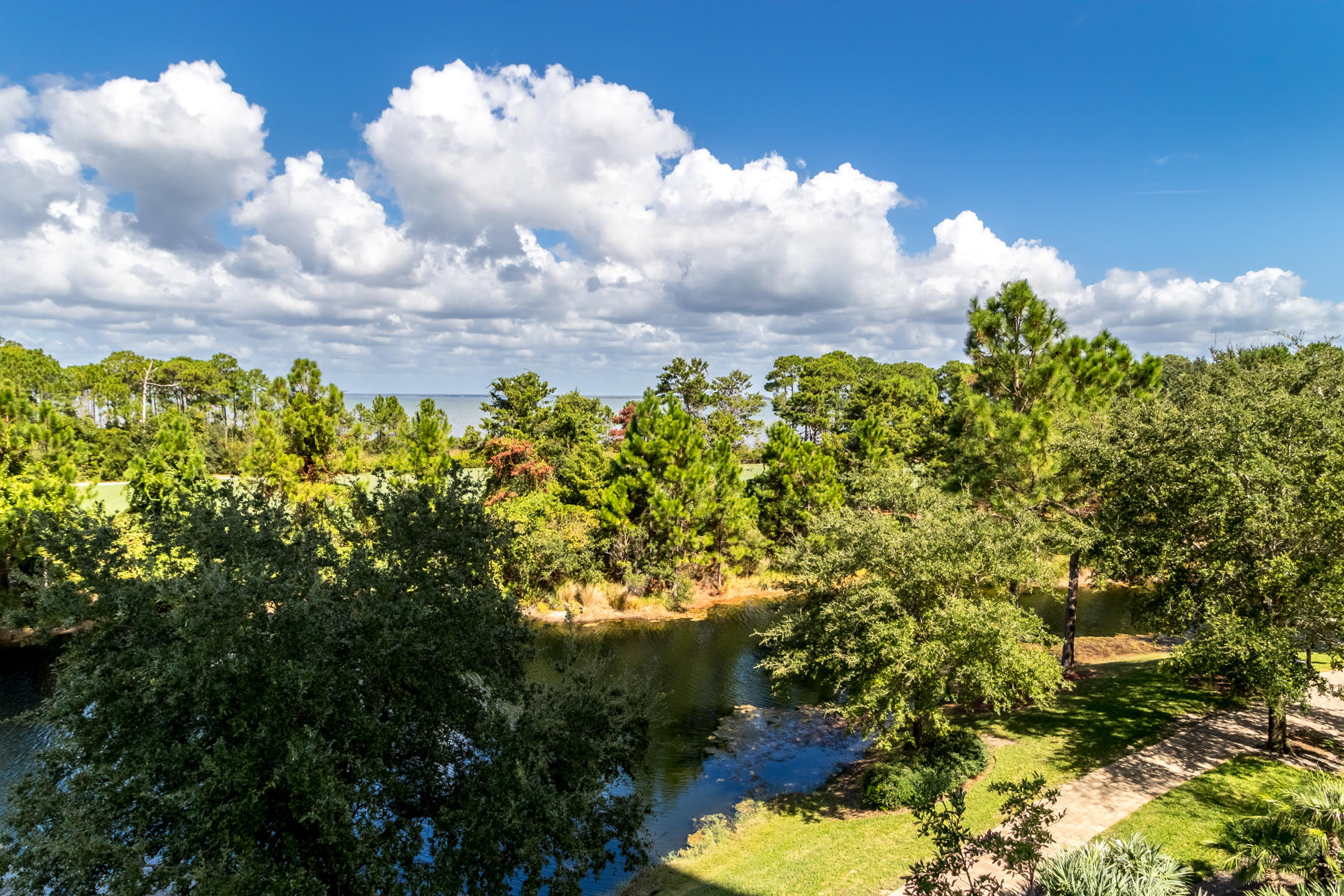 ONE WATER PLACE AT KELLY PLANTATION - Residential