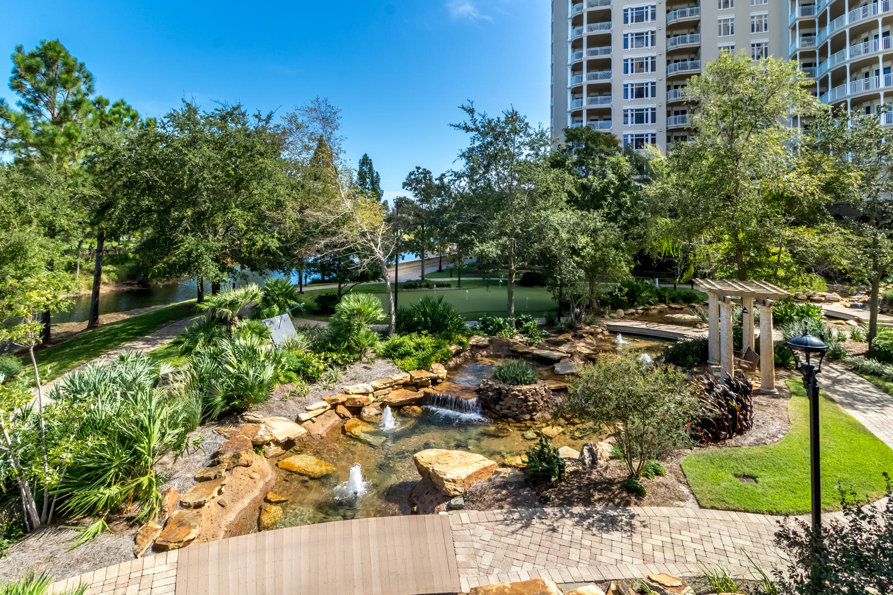 ONE WATER PLACE AT KELLY PLANTATION - Residential