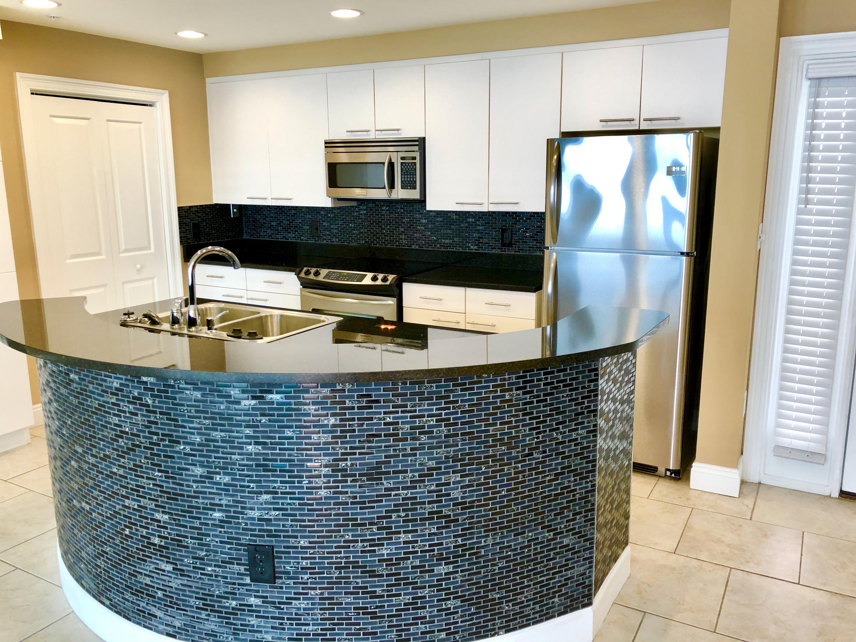 MARINA LANDING - Residential