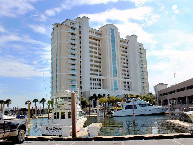 MARINA LANDING - Residential