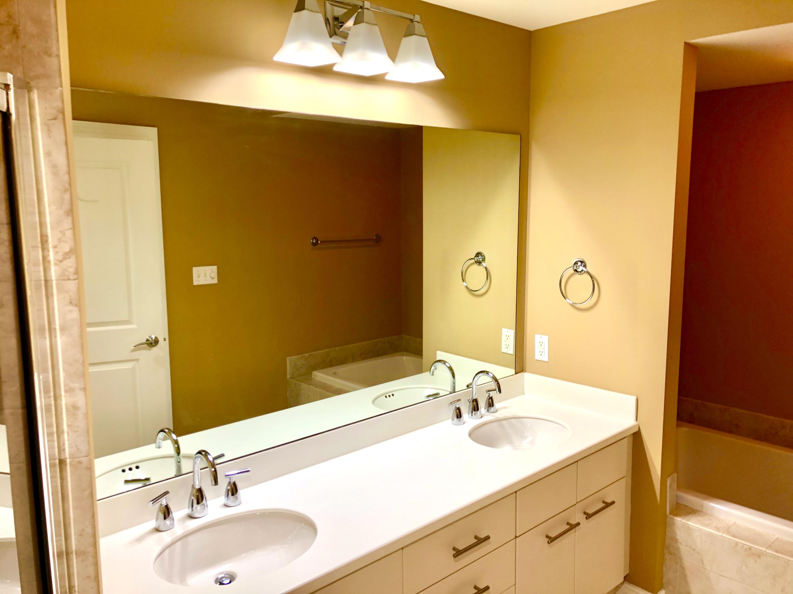 MARINA LANDING - Residential