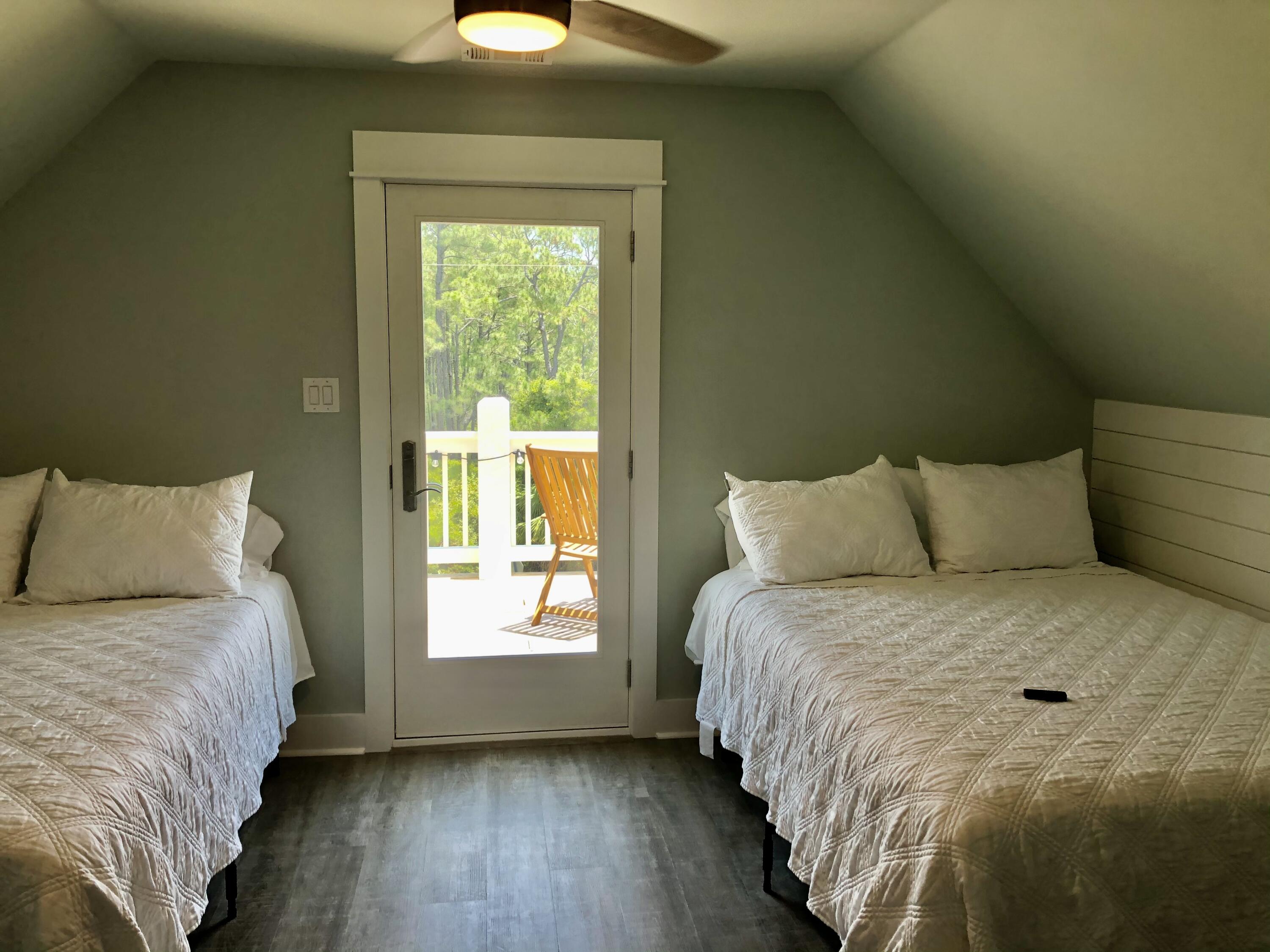 GULF SHORE MANOR - Residential