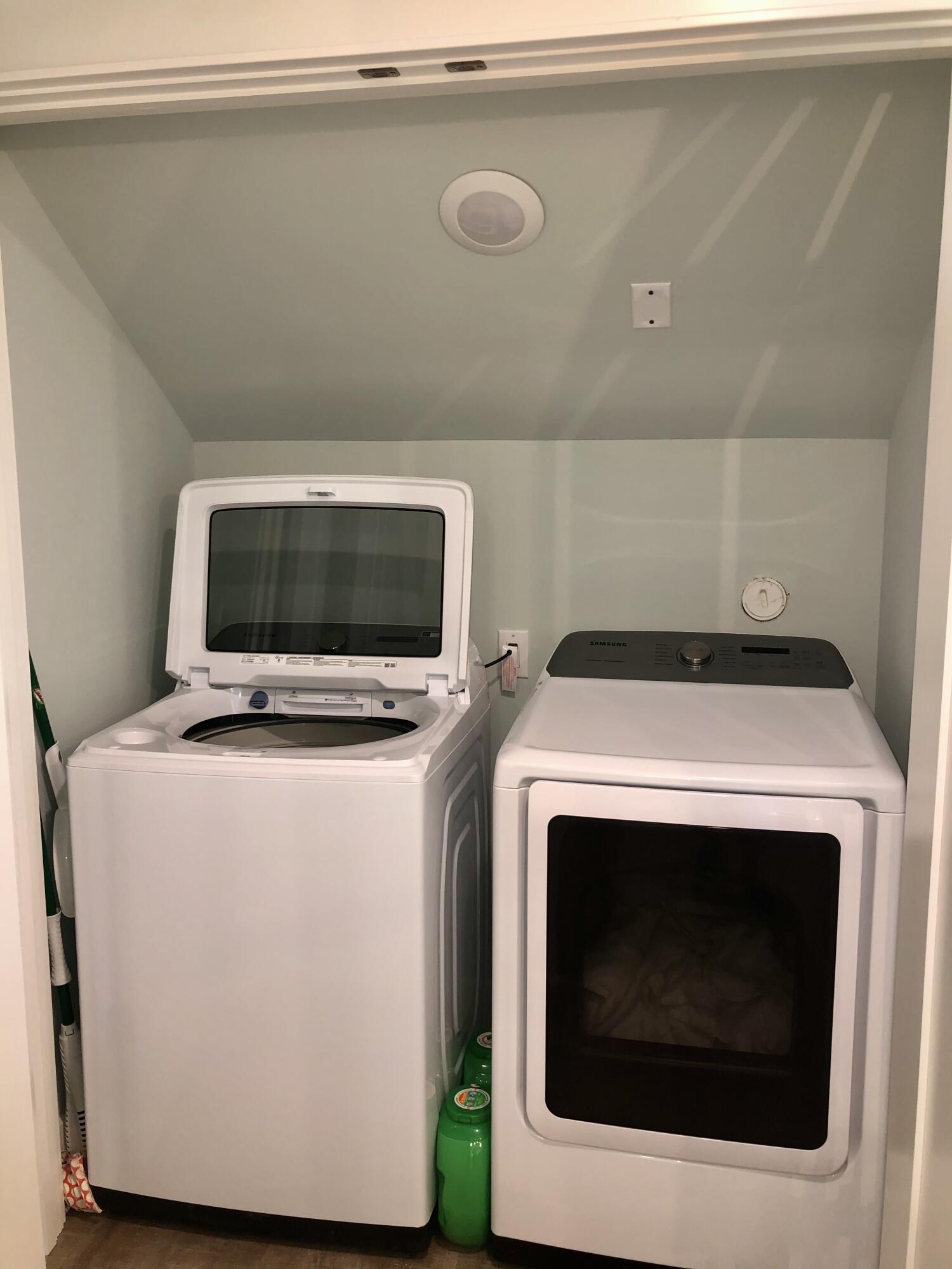 GULF SHORE MANOR - Residential