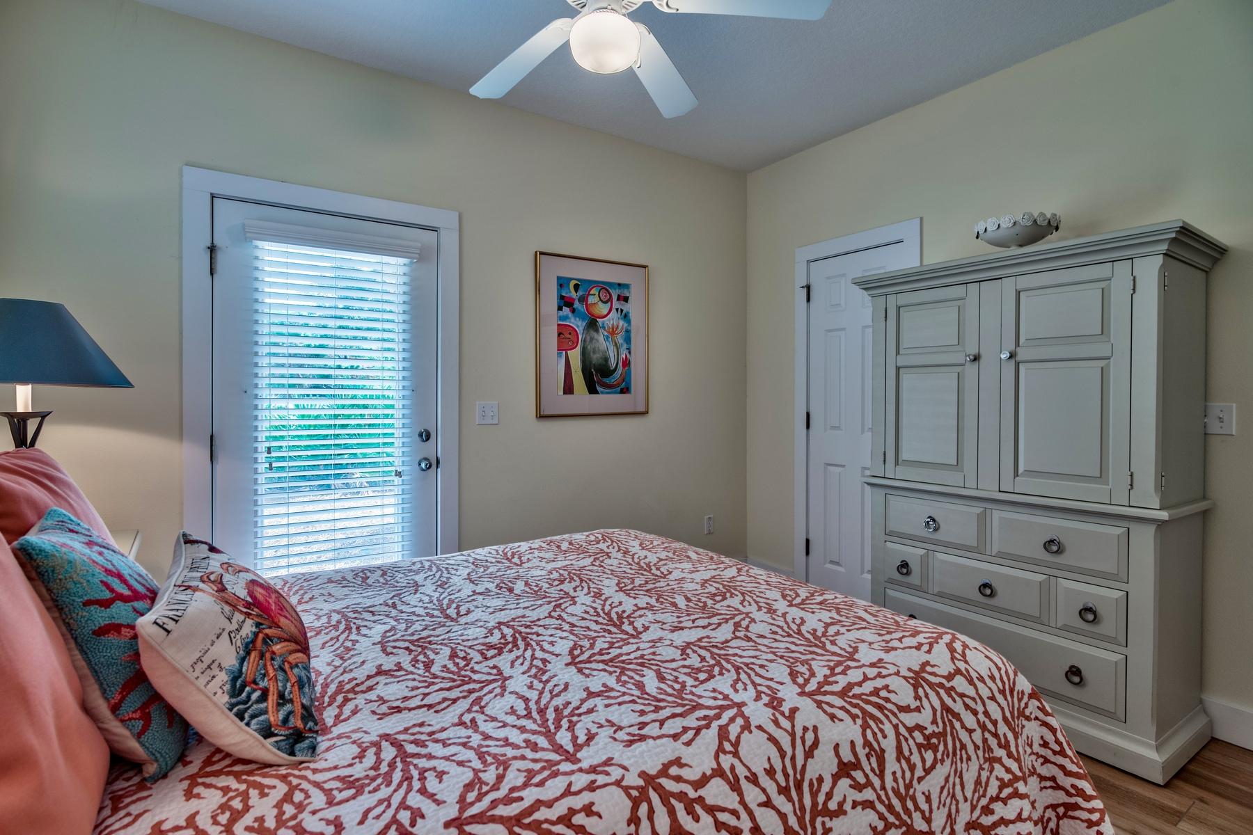 Cottage Retreat AKA Beach Retreat - Residential