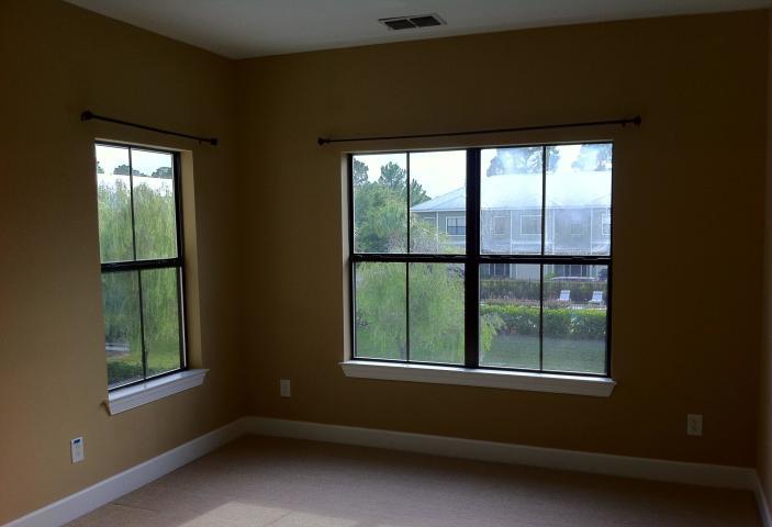 SOUTH HAVEN TOWNHOMES - Residential