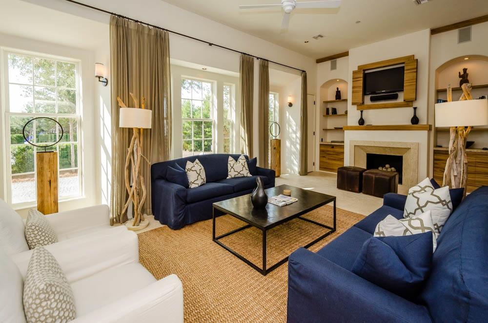 ALYS BEACH - Residential