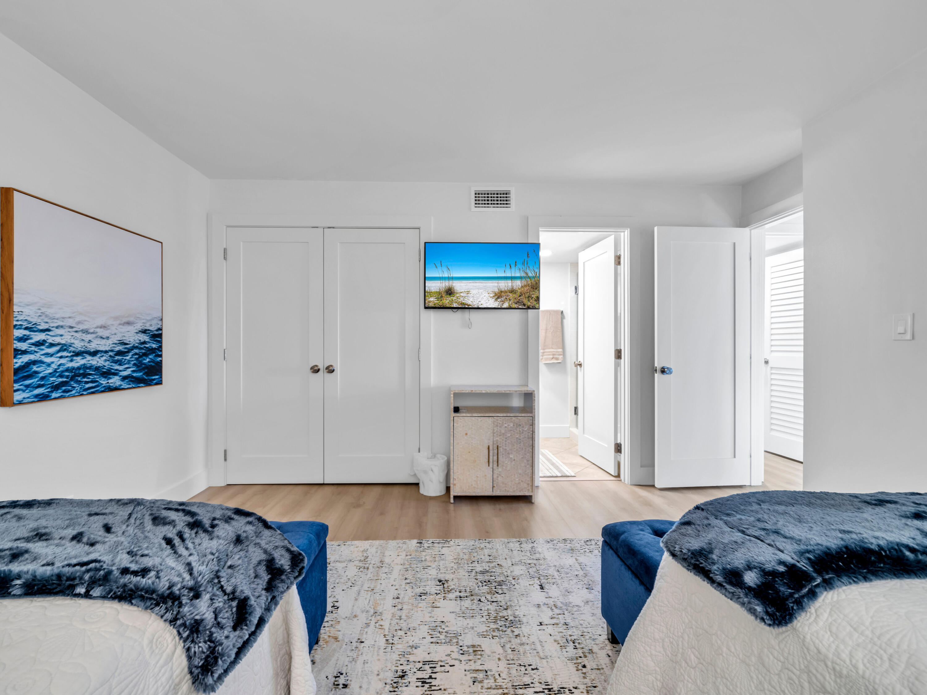 BEACHSIDE TWO - Residential
